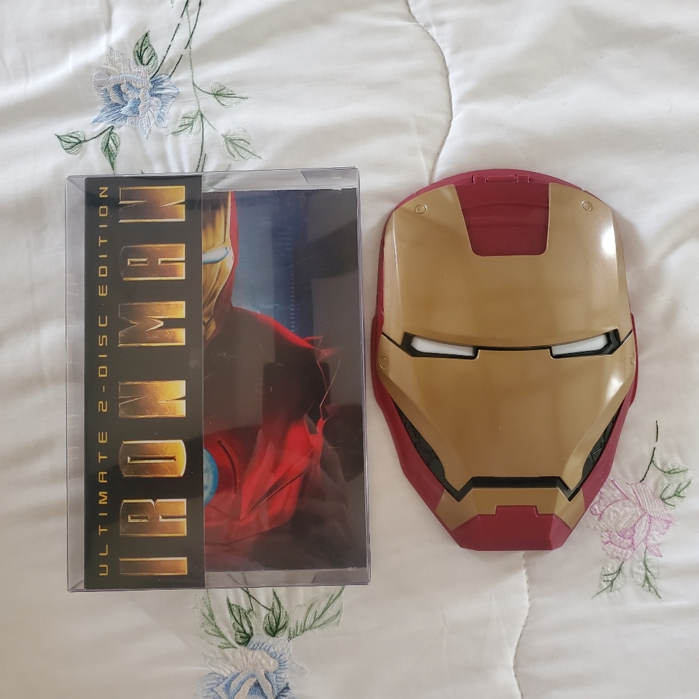 Iron Man (2008) – Ultimate 2-Disc DVD Edition – Limited Collector’s Set
